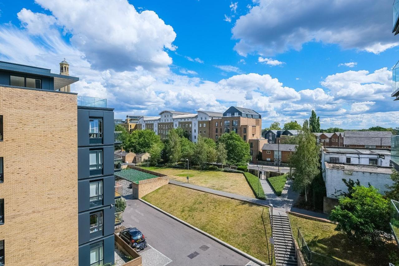 Silver Apartment Kew Bridge London Eksteriør billede